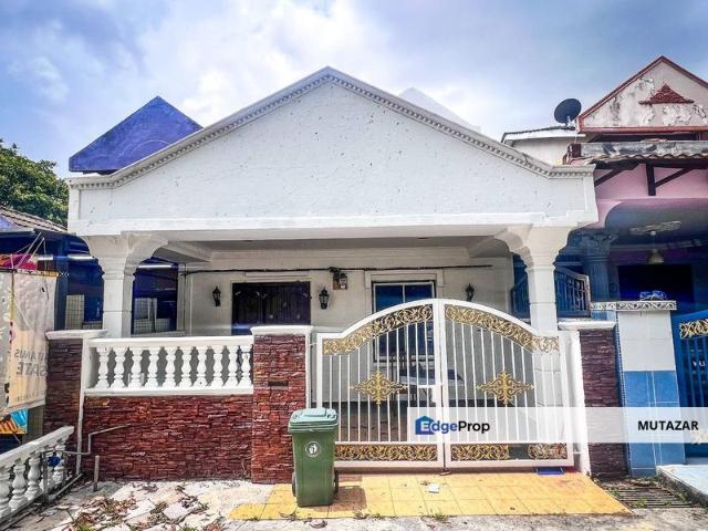 House for sale in Country Heights Damansara, Kuala Lumpur