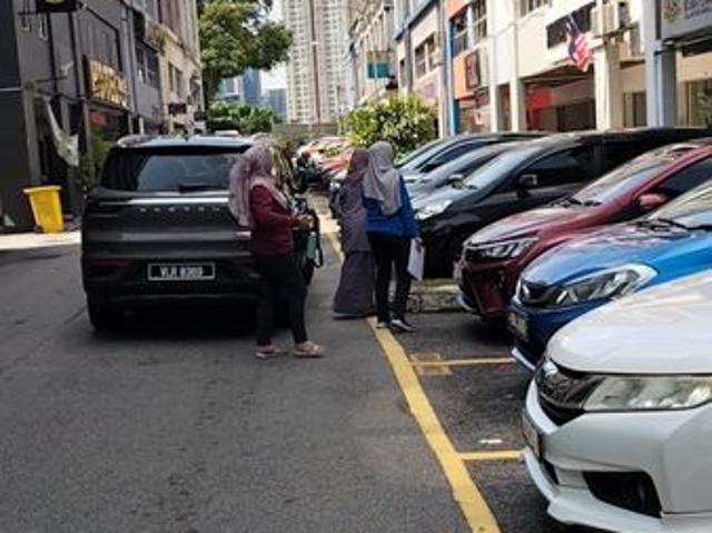 Shop for rent in Country Heights Damansara, Kuala Lumpur