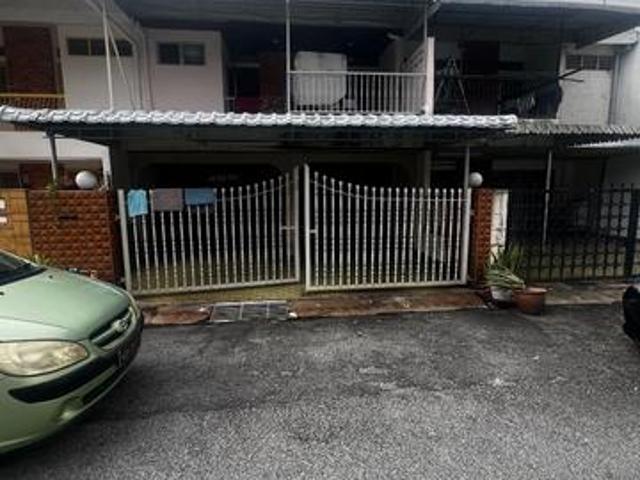 Bungalow for rent in Pusat Komersial Jalan Kuching, Kuala Lumpur