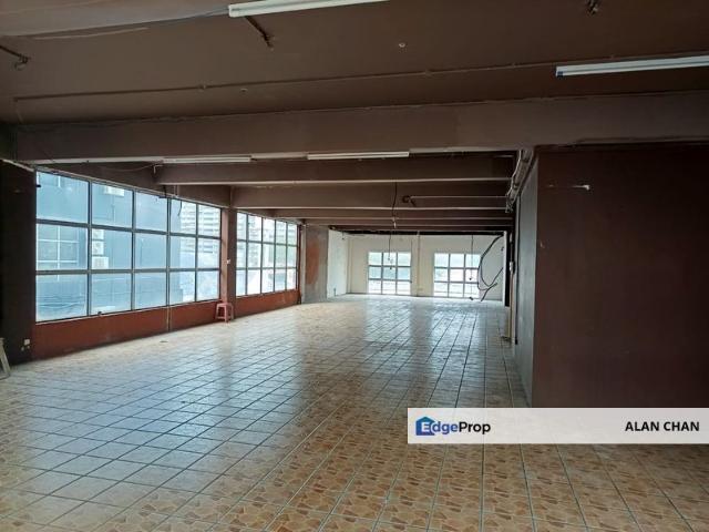 Shop for rent in Country Heights Damansara, Kuala Lumpur