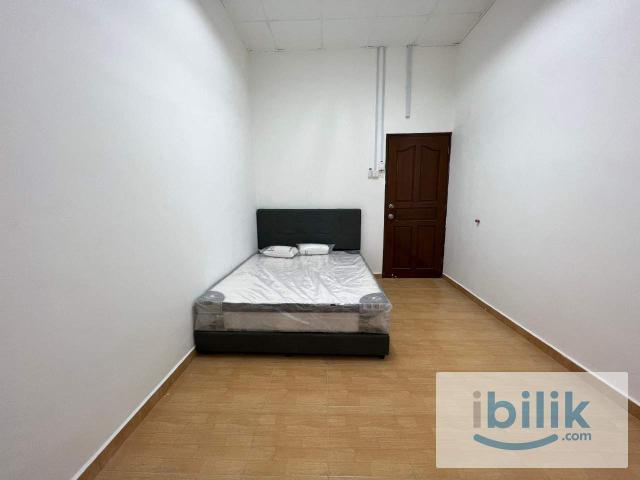 Room for rent in Country Heights Damansara, Kuala Lumpur