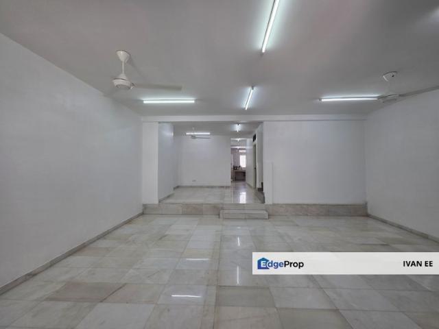 House for sale in Country Heights Damansara, Kuala Lumpur