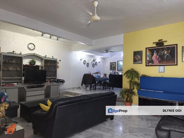 House for sale in Country Heights Damansara, Kuala Lumpur