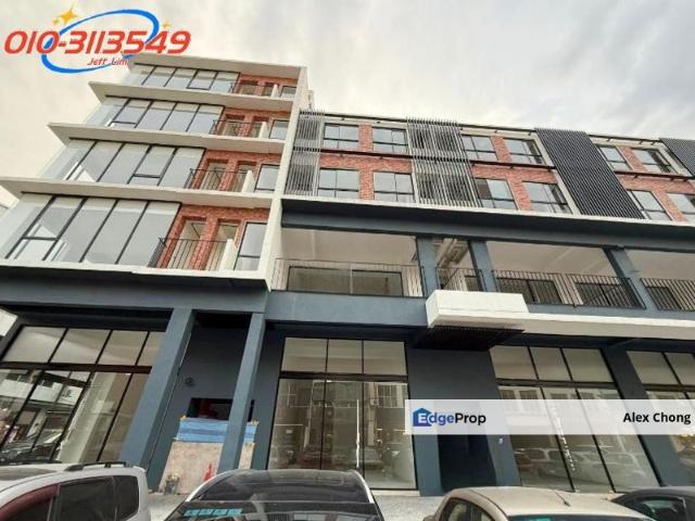 Shop for rent in Country Heights Damansara, Kuala Lumpur