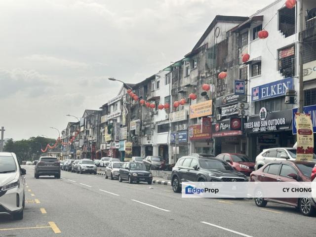 Shop for rent in Country Heights Damansara, Kuala Lumpur