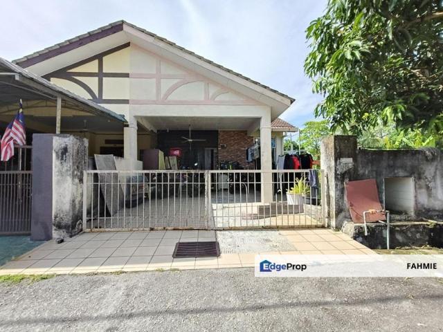 House for sale in Sendayan Village, Negeri Sembilan