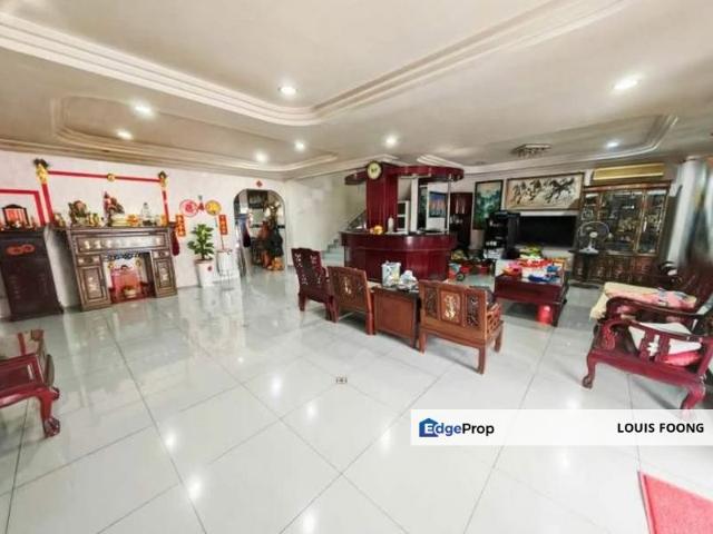 House for sale in Country Heights Damansara, Kuala Lumpur