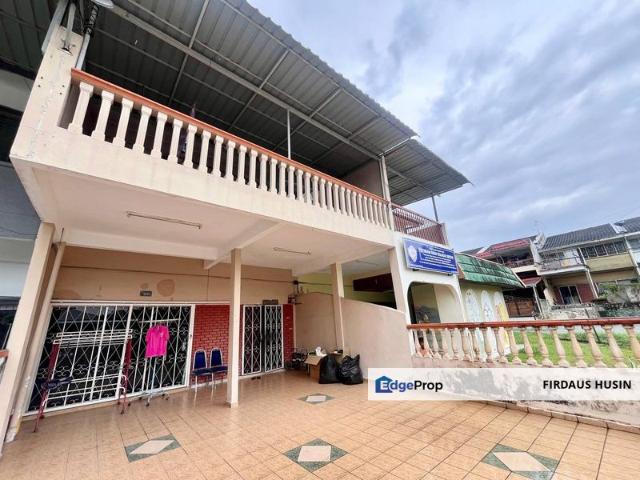 House for sale in Kajang, Langat