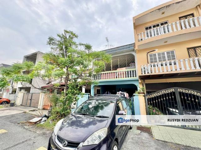 House for sale in Langat, Selangor