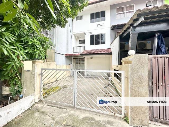 House for sale in Langat, Selangor
