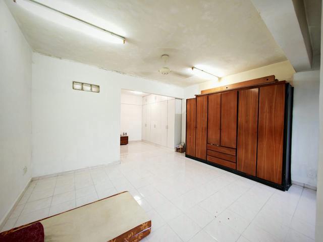 Terraced House for sale in Langat, Selangor