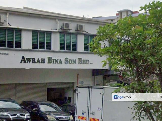 Shop for sale in Langat, Selangor