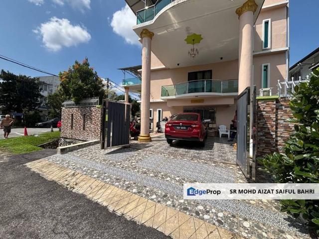 House for sale in Langat, Selangor