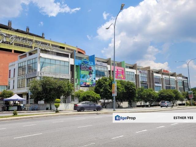 Shop for sale in Langat, Selangor