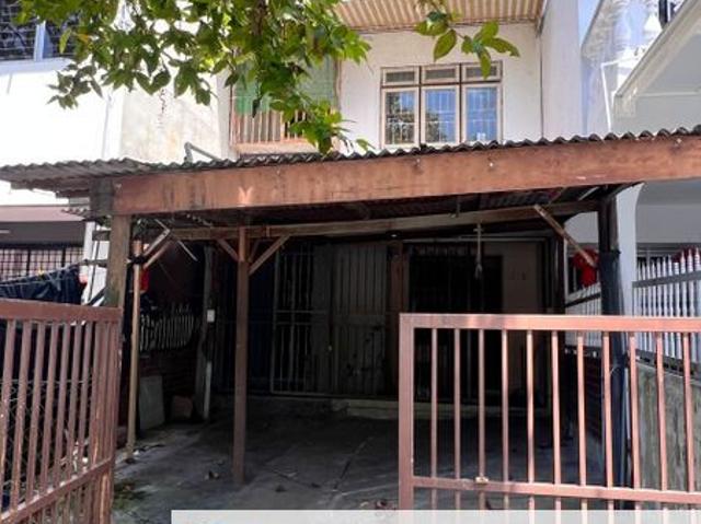 House for sale in Langat, Selangor