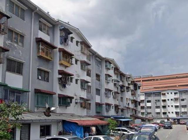Flat for sale in Langat, Selangor
