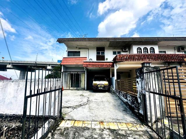 Terraced House for sale in Langat, Selangor
