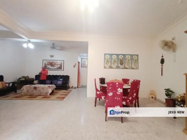 House for sale in Langat, Selangor