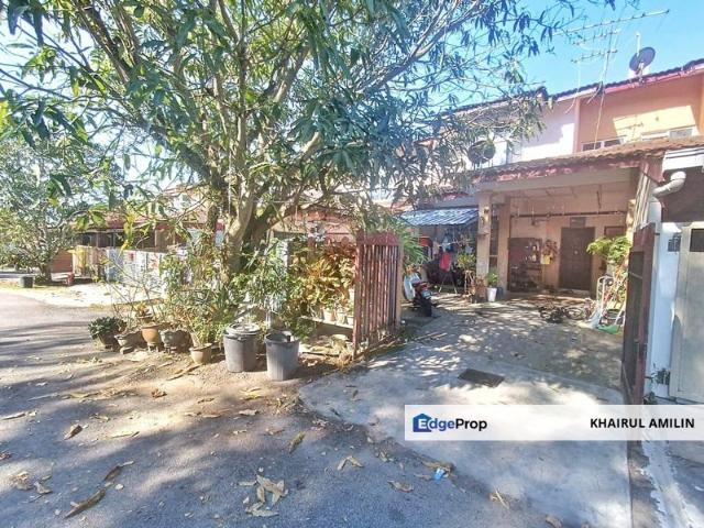 House for sale in Tanjong Sepat, Selangor