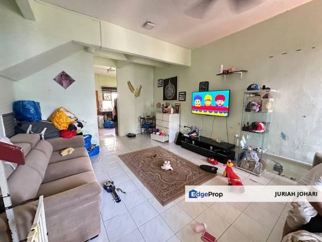 House for sale in Tanjong Sepat, Selangor