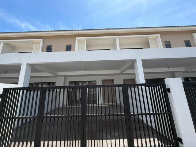 Terraced House for rent in Wellesley, Penang