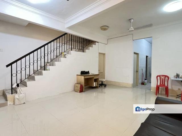 House for sale in Kajang, Langat