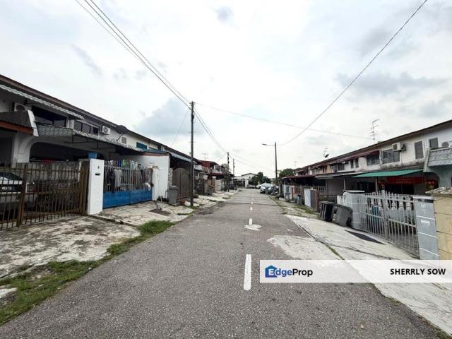 House for sale in Pulai, Bukit Ledang