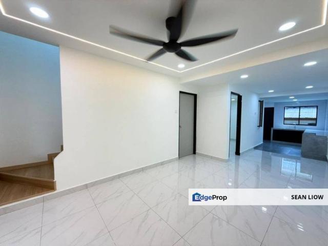 House for sale in Pulai, Bukit Ledang