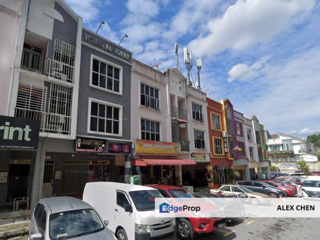 Shop for sale in Kajang, Langat