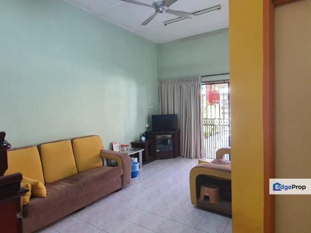 House for sale in Tanjong Sepat, Selangor