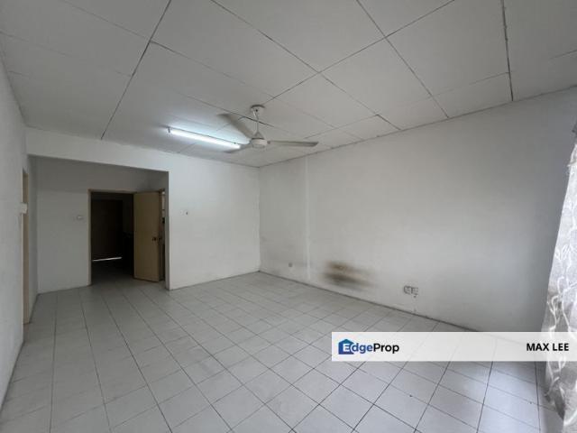 House for sale in Petaling, Subang Jaya