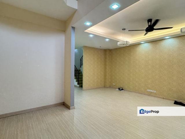 House for sale in Petaling, Subang Jaya