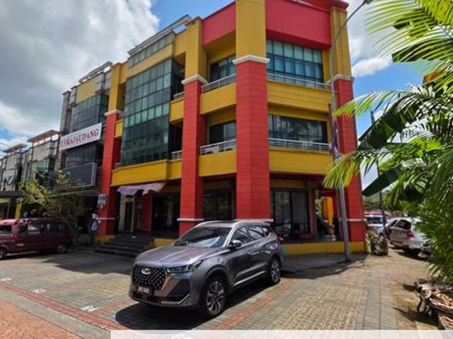 Shop for sale in Tampoi, Johor Bahru