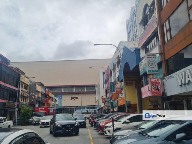 Shop for sale in Country Heights Damansara, Kuala Lumpur