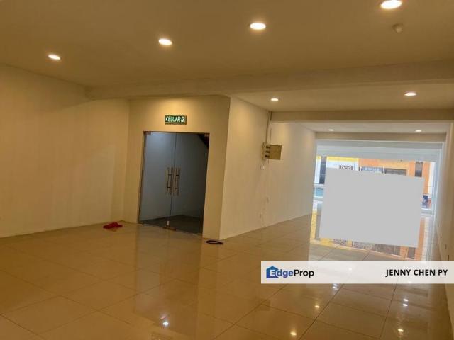 Shop for rent in Country Heights Damansara, Kuala Lumpur