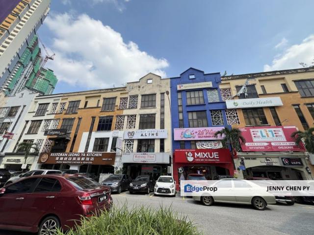 Shop for rent in Country Heights Damansara, Kuala Lumpur