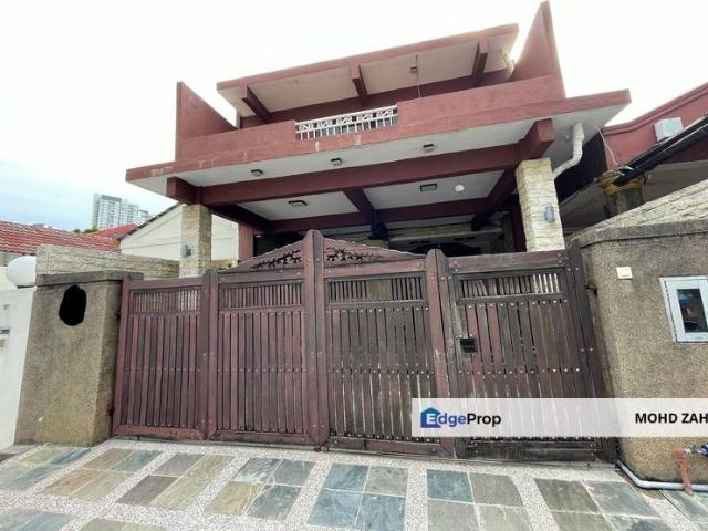 House for sale in Country Heights Damansara, Kuala Lumpur