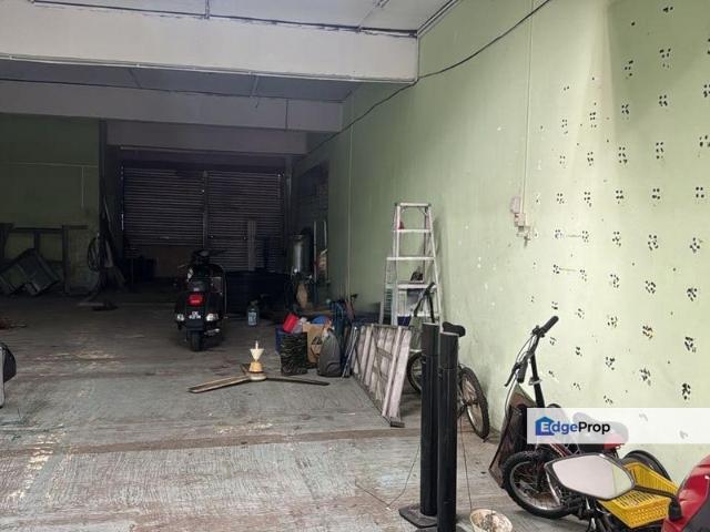 Shop for rent in Country Heights Damansara, Kuala Lumpur
