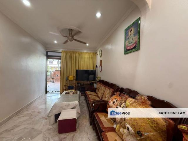 House for sale in Petaling, Damansara Damai