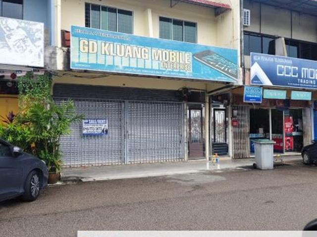 Shop for sale in Kluang, Johor