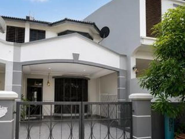 Terraced House for sale in Ulu Tiram, Johor