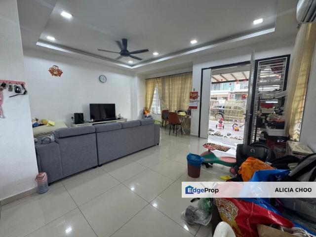 House for sale in Ulu Tiram, Johor