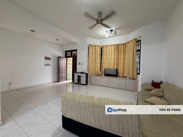 House for sale in Ulu Tiram, Johor