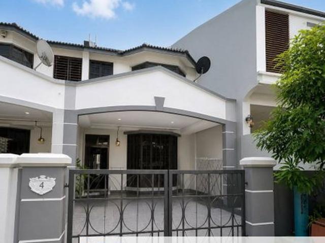 House for sale in Ulu Tiram, Johor