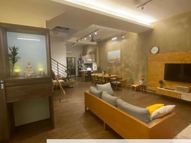 House for sale in Ulu Tiram, Johor