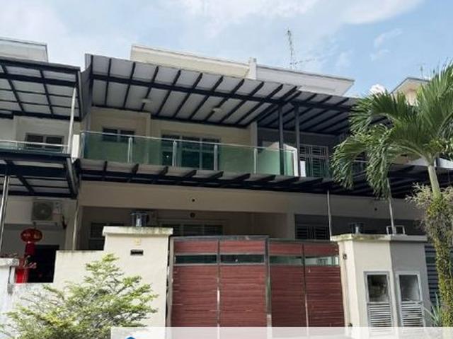 House for sale in Ulu Tiram, Johor