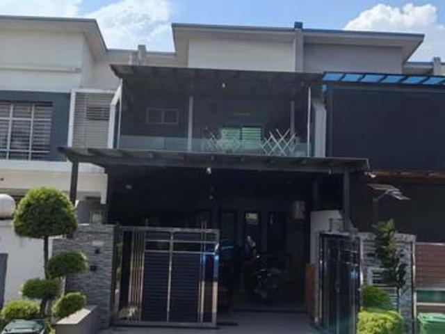 Terraced House for sale in Ulu Tiram, Johor