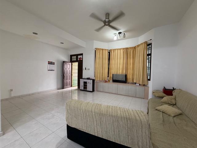 Terraced House for sale in Ulu Tiram, Johor