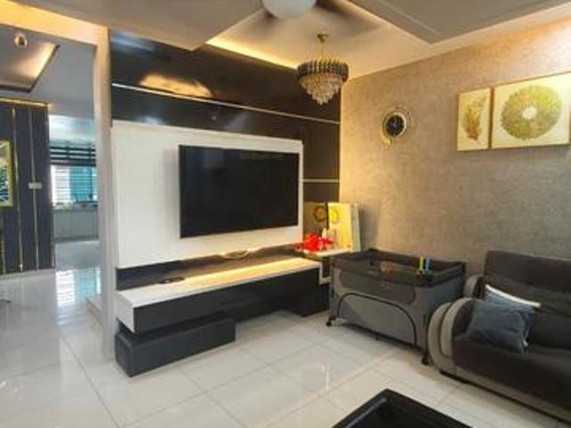 Terraced House for sale in Ulu Tiram, Johor