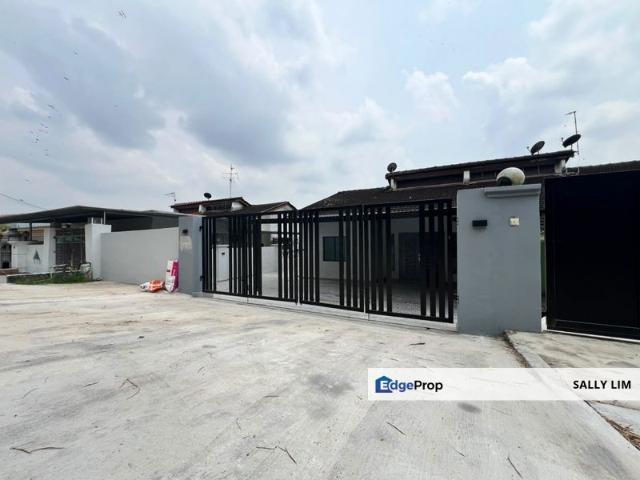 House for sale in Ulu Tiram, Johor